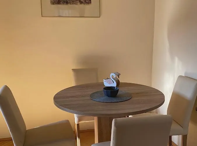 M&C Central Apartment